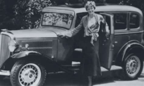 Car that belonged to Amelia Earhart found days after theft