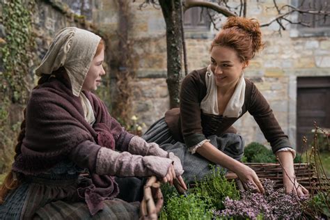 Official Photos From Outlander Episode 407 Down The Rabbit Hole