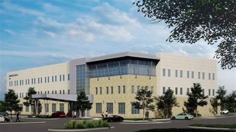 Methodist Hospital breaks ground on Northeast expansion project