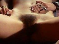 Naked Chitta Coray in Mädchenhändler