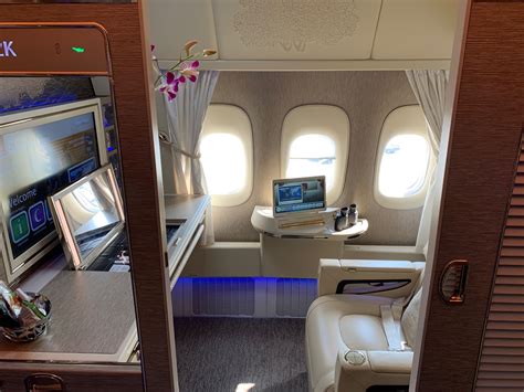 Emirates 777-300ER New First Class: Wow, Wow, Wow! - Live and Let's Fly