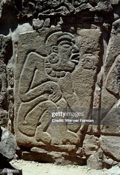 Olmec Heads Photos And Premium High Res Pictures Getty Images