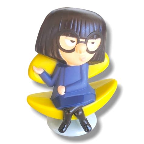 Disney Toys W 28 Mcdonalds Disneypixar The Incredibles 2 Happy Meal 9 Edna Mode Bobble