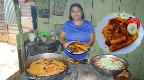 Locrio De Chechicharron Comida Dominican Del Campo Youtube