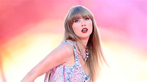 TikTok Removes Songs From Taylor Swift, Drake and More After Universal ...