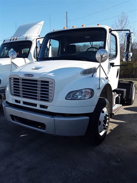 2014 Freightliner M2 106 For Sale Day Cab 527558