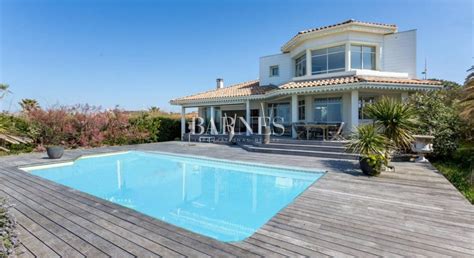 Les plus belles villas à vendre à Biarritz adm france