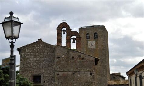 La Torre DellOrologio Di Bassano In Teverina Accreditata Presso La