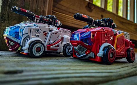 custom studio series Ironhide and Ratchet : r/transformers