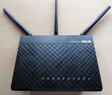 Reviewing the ASUS RT-AC68U Router - Possibly the Fastest Router You ...