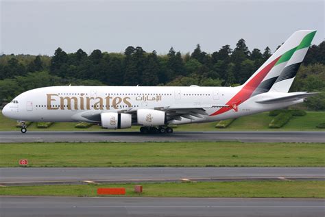 エミレーツ航空 Airbus A380 A6 Evg 成田国際空港 航空フォト By Junさん 撮影2024年04月27日