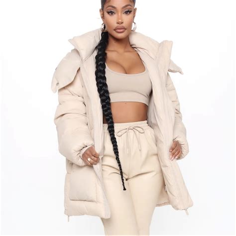 High Demand Puffer Jacket Nude Gem