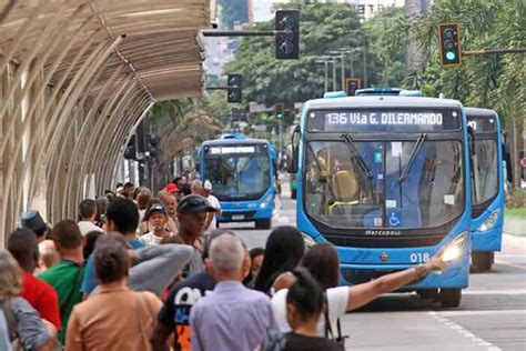 Mais de 300 cidades brasileiras subsidiam transporte público