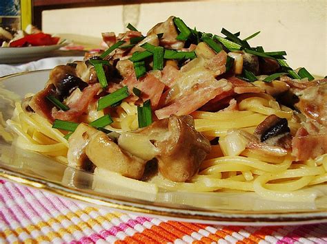 Spaghetti Mit Champignon Schinken Sahnesauce Von Kleopatra Chefkoch