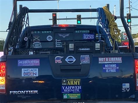 your average FL truck driver apparently… : r/InfowarriorRides