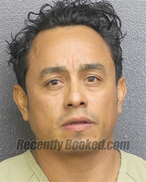 Recent Booking Mugshot For VICTOR MANUEL AMADOR RUIZ In Broward