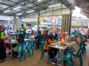 8 Restoran Di Medan Alamat Jam Buka Harga