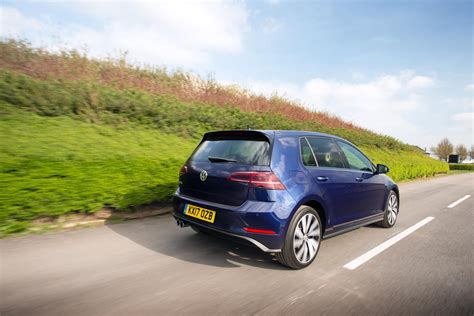 Volkswagen Golf GTE Advance 1.4 TSI review – plug-in hybrid