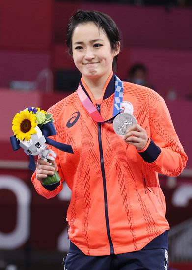 東京五輪の空手・女子形で銀メダルを獲得した清：空手女子 清水希容 写真特集：時事ドットコム