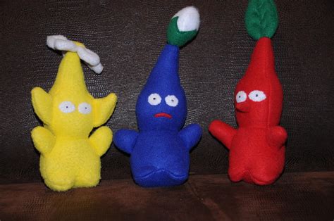 Pikmin Plush Toys by 64bitcrafts on DeviantArt