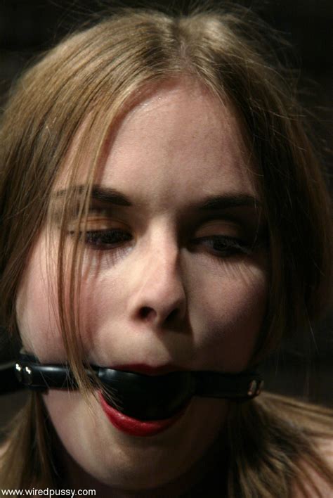 Wired Pussy Featuring Stardust Porn Pictures CoedCherry