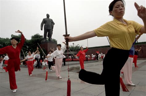 Women in Shanghai - IMB