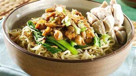 Resep Mie Ayam Bakso, Berikut Cara Membuat Mie Ayam Bakso Wonogiri ...