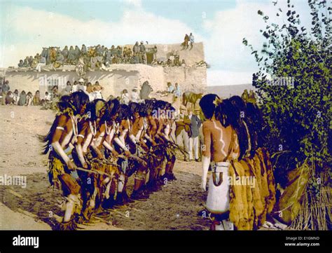 Snake Dance Hi Res Stock Photography And Images Alamy