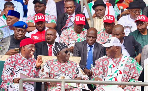 PDP Presidential Candidate Atiku Abubakar Got His Campaign Officially