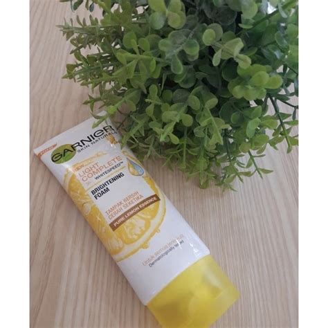 Jual GARNIER PENCUCI MUKA LIGHT COMPLETE BRIGHTENING WHITESPEED LEMON