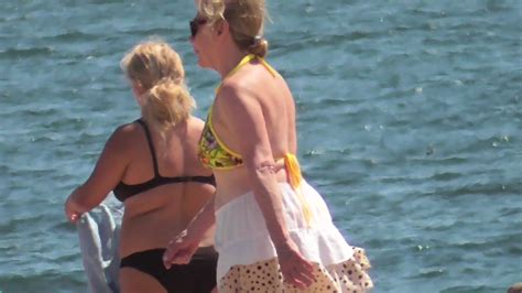 Bikini Beach Girls Videos Vol