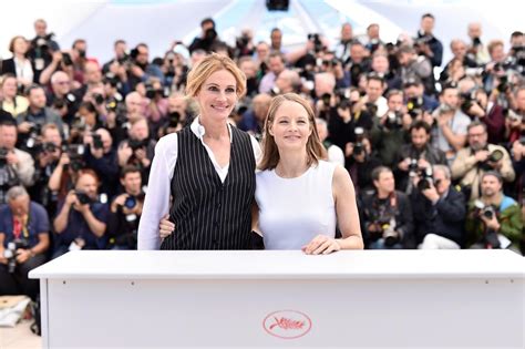 Julia Roberts Ses Premiers Pas Timides Au Festival De Cannes