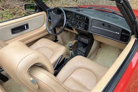 Why You Should Consider Buying the One-Family-Owned 1989 Saab 900 Turbo ...