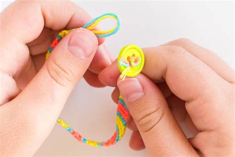 Easy Friendship Bracelet Patterns To Try