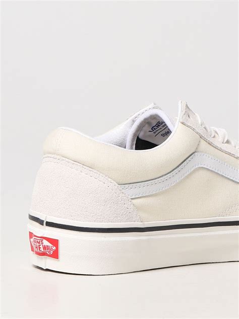 Vans Sneakers For Man White Vans Sneakers Vn A G Mr Online On