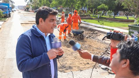 Trujillo Alcalde Mario Reyna señala que pistas de Trujillo están mal