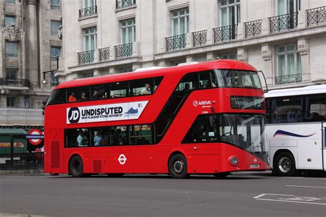 135660 Arriva London North LN LTZ1466 Marble Arch Londo Ken