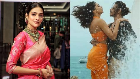 Nusrat Jahan Angry At Those Who Questioned Deepika Padukones Clothes