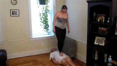 Lydia Tramples Low Res WMV Cruel Curvaceous Bitches BBW Clips Sale