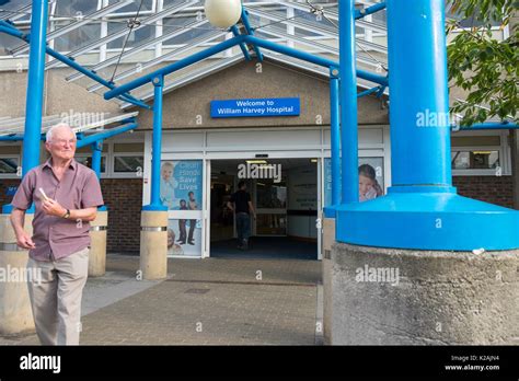 Entrance to the William Harvey Hospital, Ashford, Kent, uk Stock Photo - Alamy