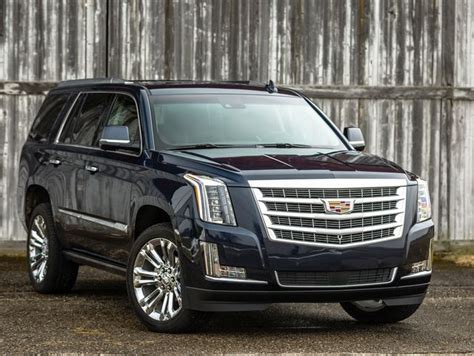 2017 Cadillac Escalade Escalade Esv Review Pricing And Specs