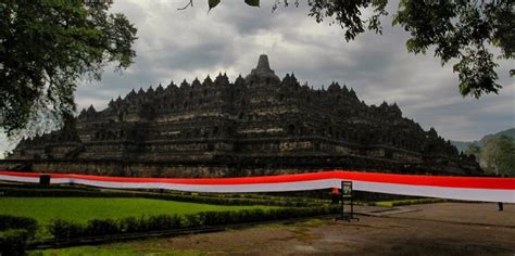 Penjelasan Lengkap Tiket Naik Candi Borobudur Rp Ribu Merdeka