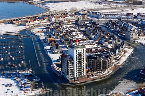 Hollandluchtfoto Luchtfoto Harderwijk Waterfront Winter