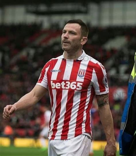 Hotsoccerguys On Twitter Phil Bardsley Big Bulge Https T Co