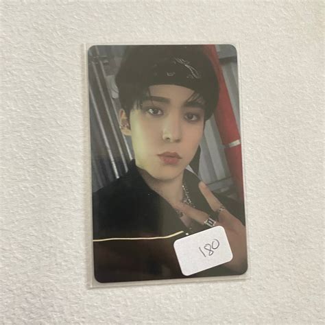 Ateez Yunho Movement Tower Records Pob 1