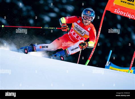 Alta Badia Italy 17 December 2023 ODERMATT Marco Sui Competing In