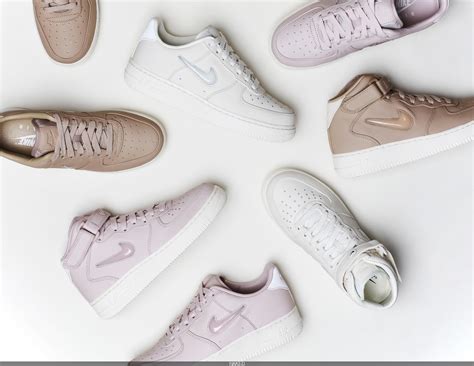 Naked Copenhagen La Marca De Zapatillas Premium Para Mujer Abre Por