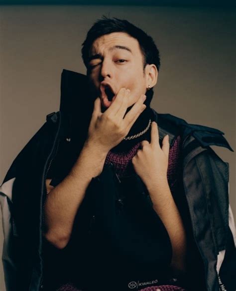 joji photoshoot | George miller, Retratos, Cantantes