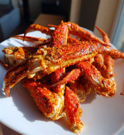 Hot Cheeto Crab Legs Recipe Mind Blowing Flavors Vihaad Recepten