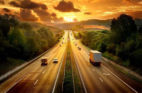 As principais rodovias do Brasil Caminhoneiros Estradas rurais Veículo